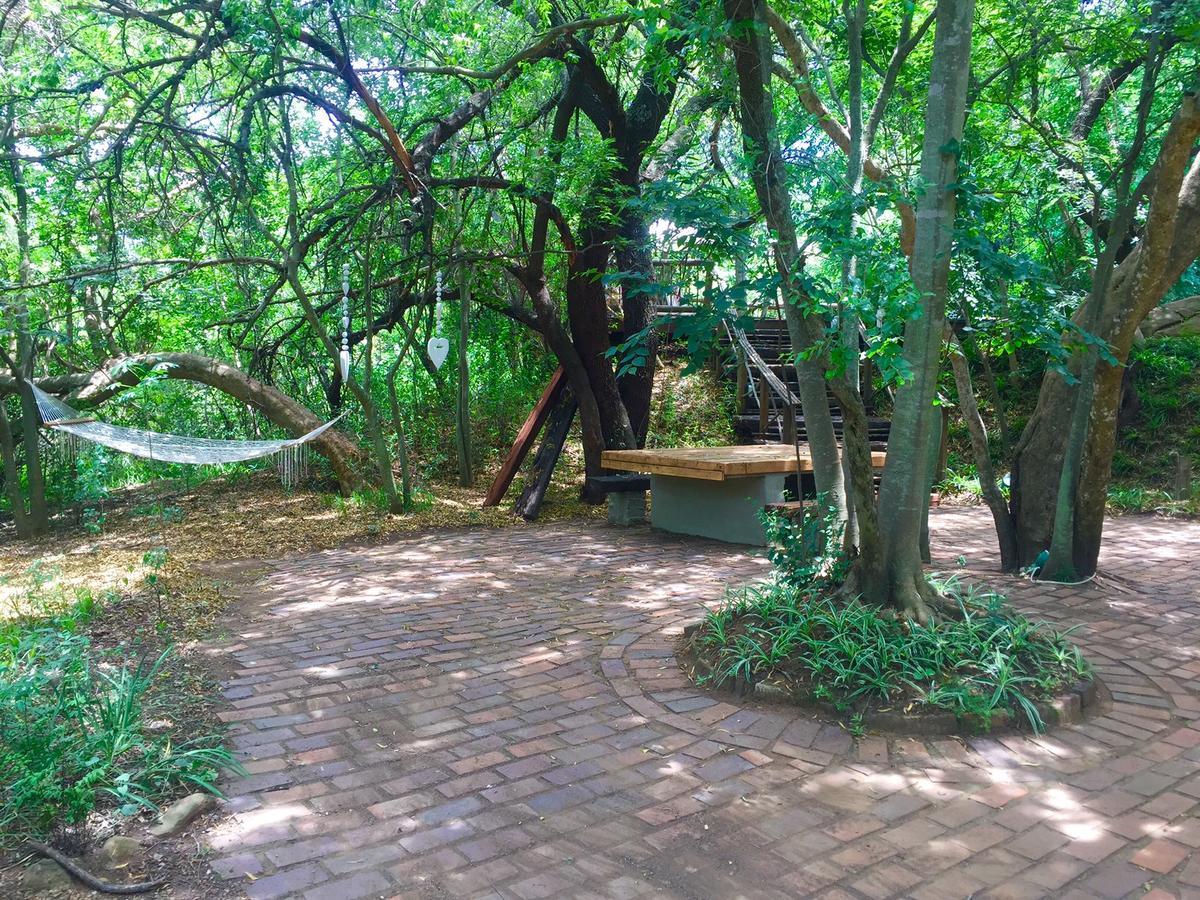 Iris Retreat & Island Day Spa Hartbeespoort Exterior photo