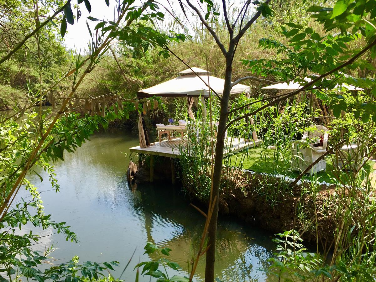 Iris Retreat & Island Day Spa Hartbeespoort Exterior photo
